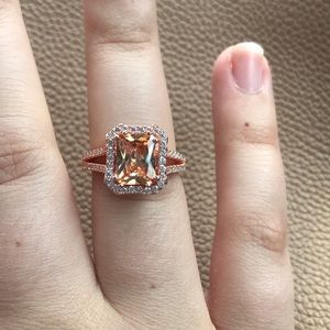 Brand new Morganite ring!